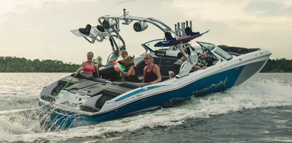 5 Top Reasons To Buy Mastercraft Boats In 2019